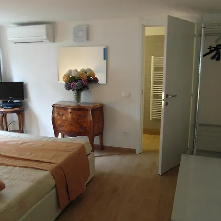 La Casa Di Nila Pisa