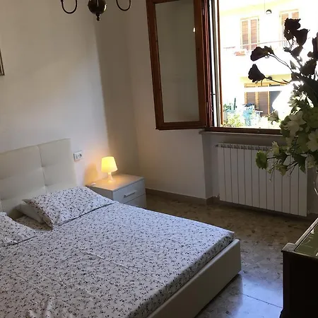 La Casa Di Nila Apartment Pisa