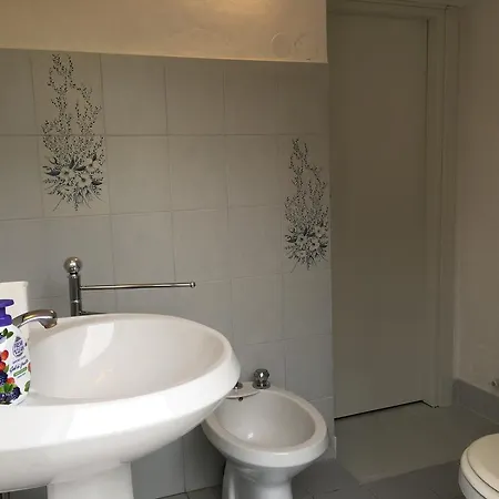 La Casa Di Nila Apartment Pisa