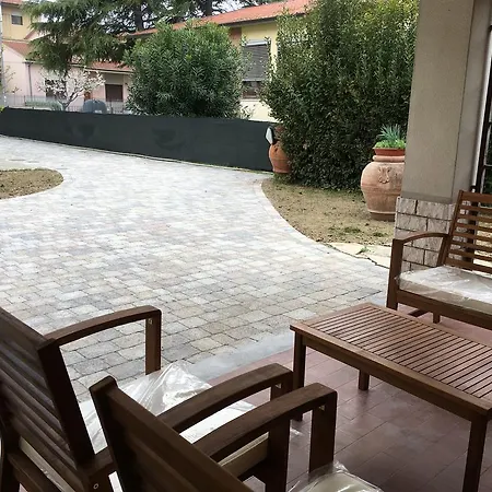 La Casa Di Nila Apartment Pisa