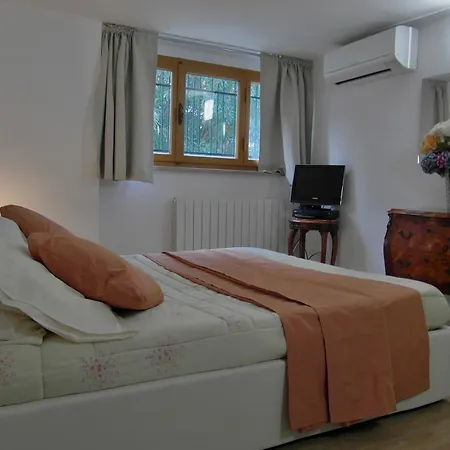 La Casa Di Nila Appartement *